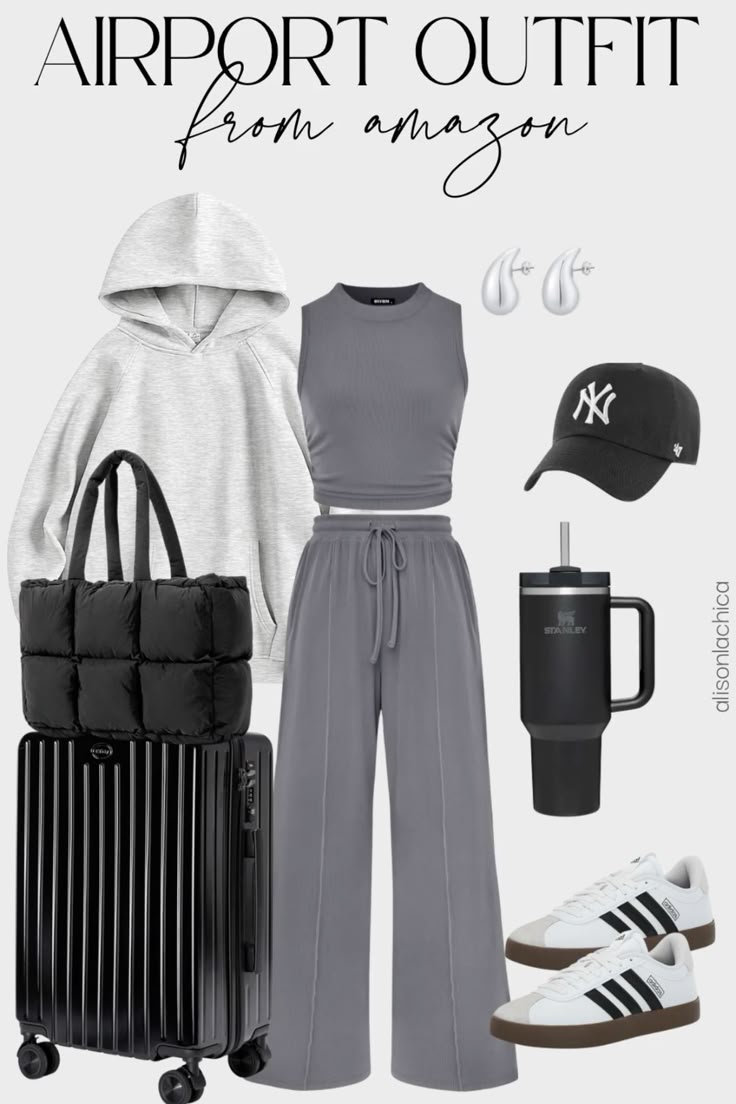 Best travel outfit for women